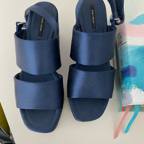 Zara Blue Wedges - Picture 2 of 2